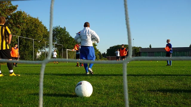 揭示其背后 揭示其背后